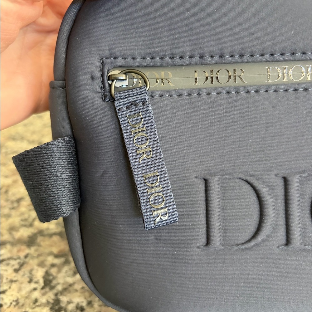 Dior Men's Midnight Blue Toiletry Bag - Picture 3 of 9